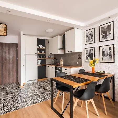 아파트 Centrum Grzybowska Park Mirowski Stylish Park Views By Polandbnb *