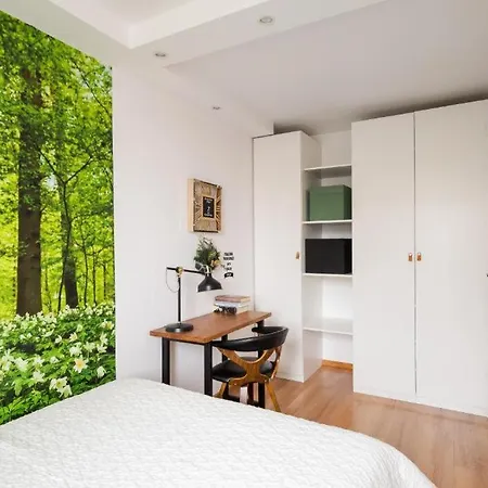 아파트 Centrum Grzybowska Park Mirowski Stylish Park Views By Polandbnb 바르샤바
